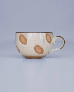 Indflyttergave|Krus Og Kopper (kaffe Og Te)^SERAMIKKU Cappuccino-krus med brune pletter