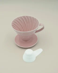 Barselsgave|V60 Kaffetragte^SERAMIKKU Hario tragt i rosa porcelæn (02)