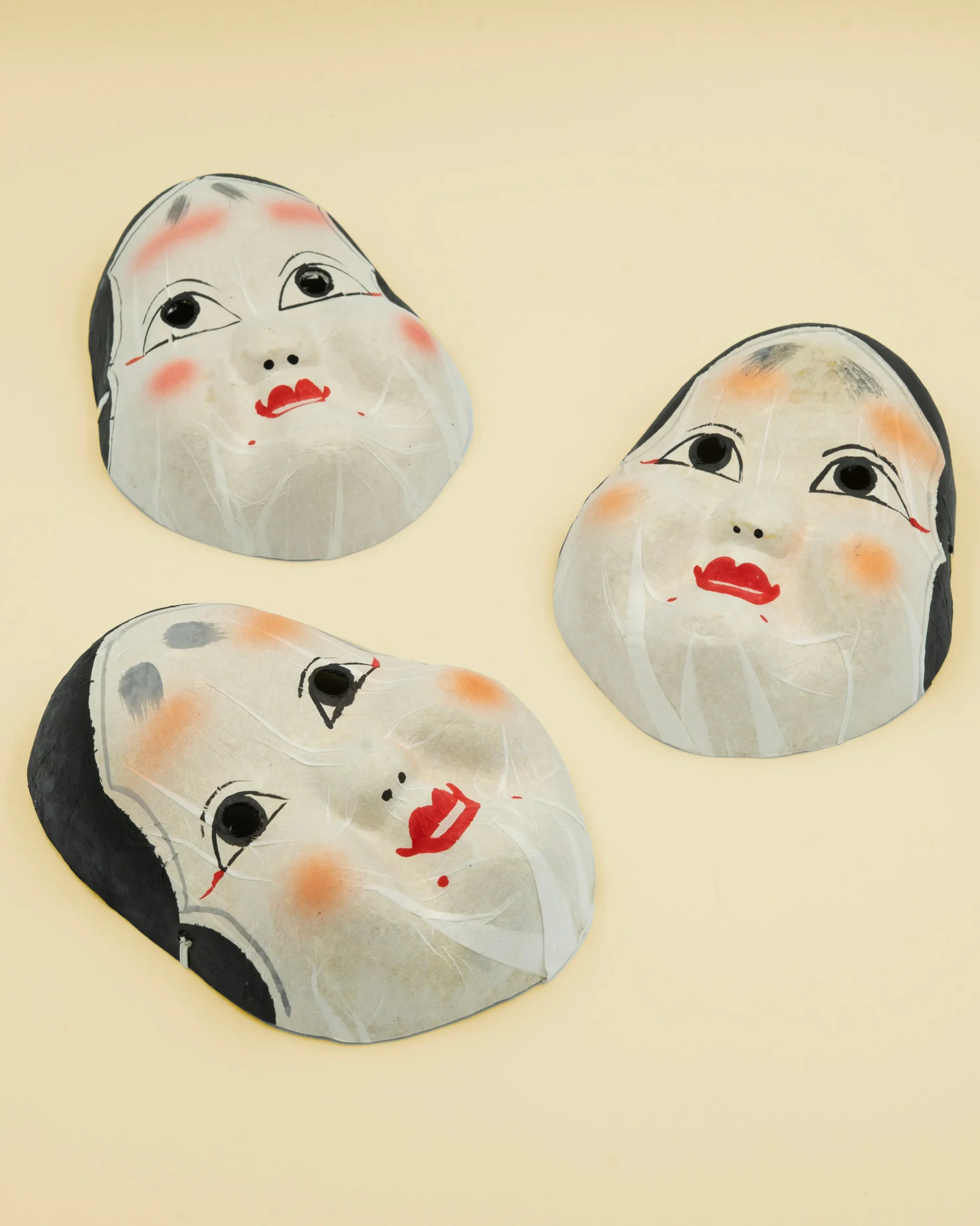 Pyntegenstande^SERAMIKKU Japansk maske Otafuku (stor)