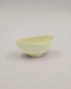 Mellem Skåle (matcha, Ris, Morgenmad)^SERAMIKKU Lille aflang beige skål