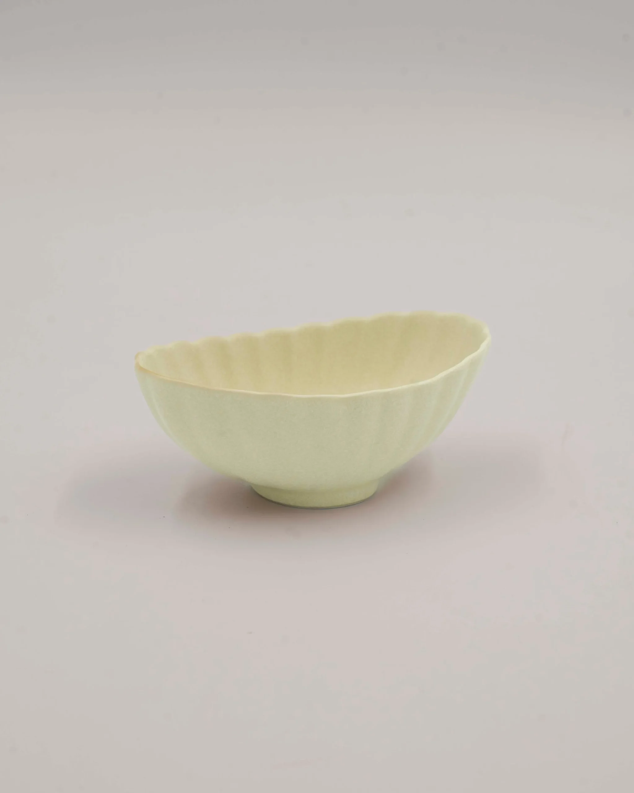 Mellem Skåle (matcha, Ris, Morgenmad)^SERAMIKKU Lille aflang beige skål
