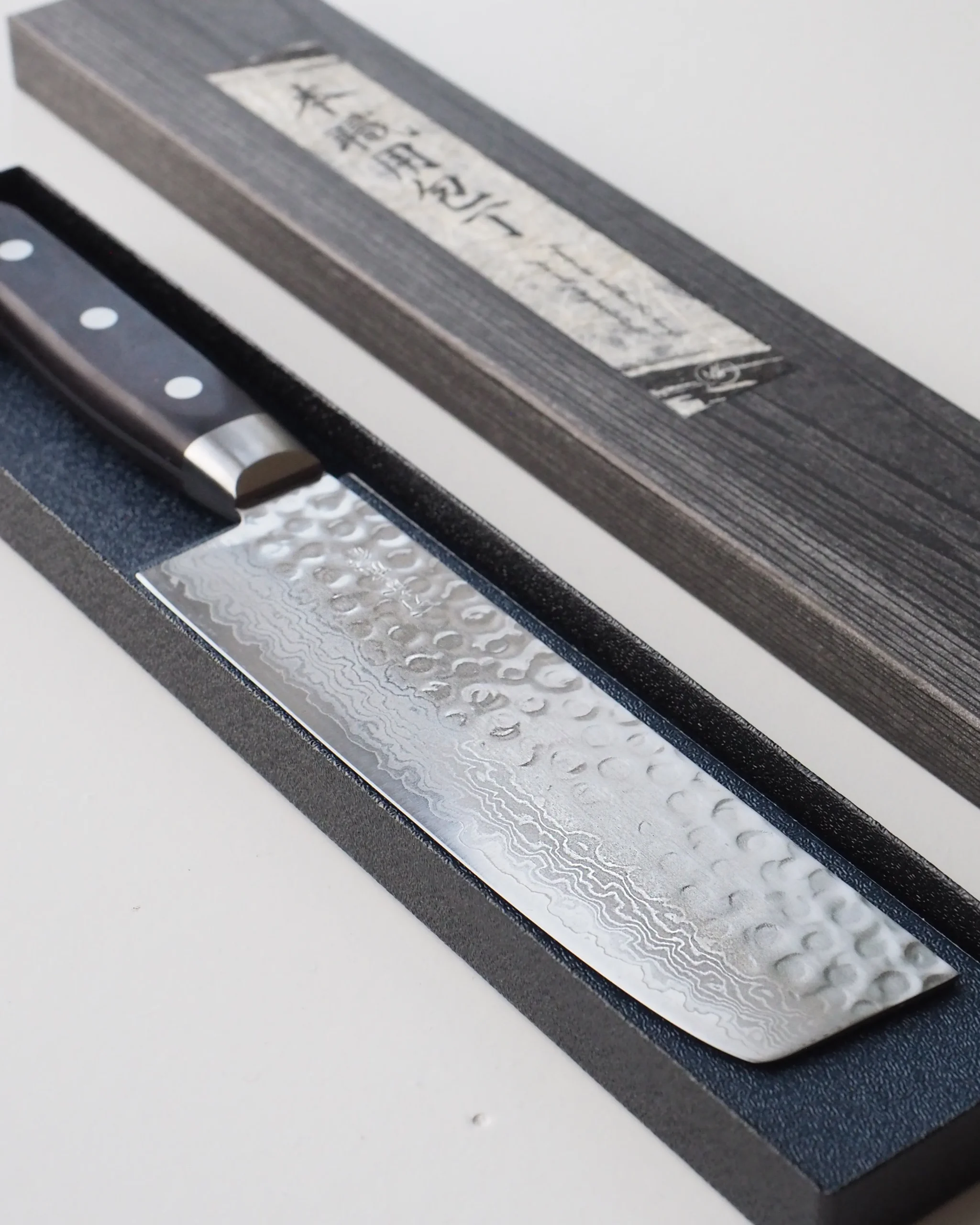Sort Skaft^SERAMIKKU Nakiri kniv | 16,5 cm | Sort