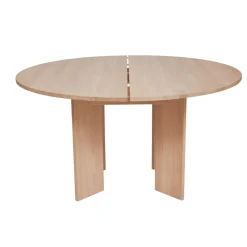 Borde & Bænke^SERAMIKKU Rundt spisebord i egetræ (140 cm)