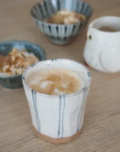 Krus Og Kopper (kaffe Og Te)^SERAMIKKU Stort blåstribet krus uden hank