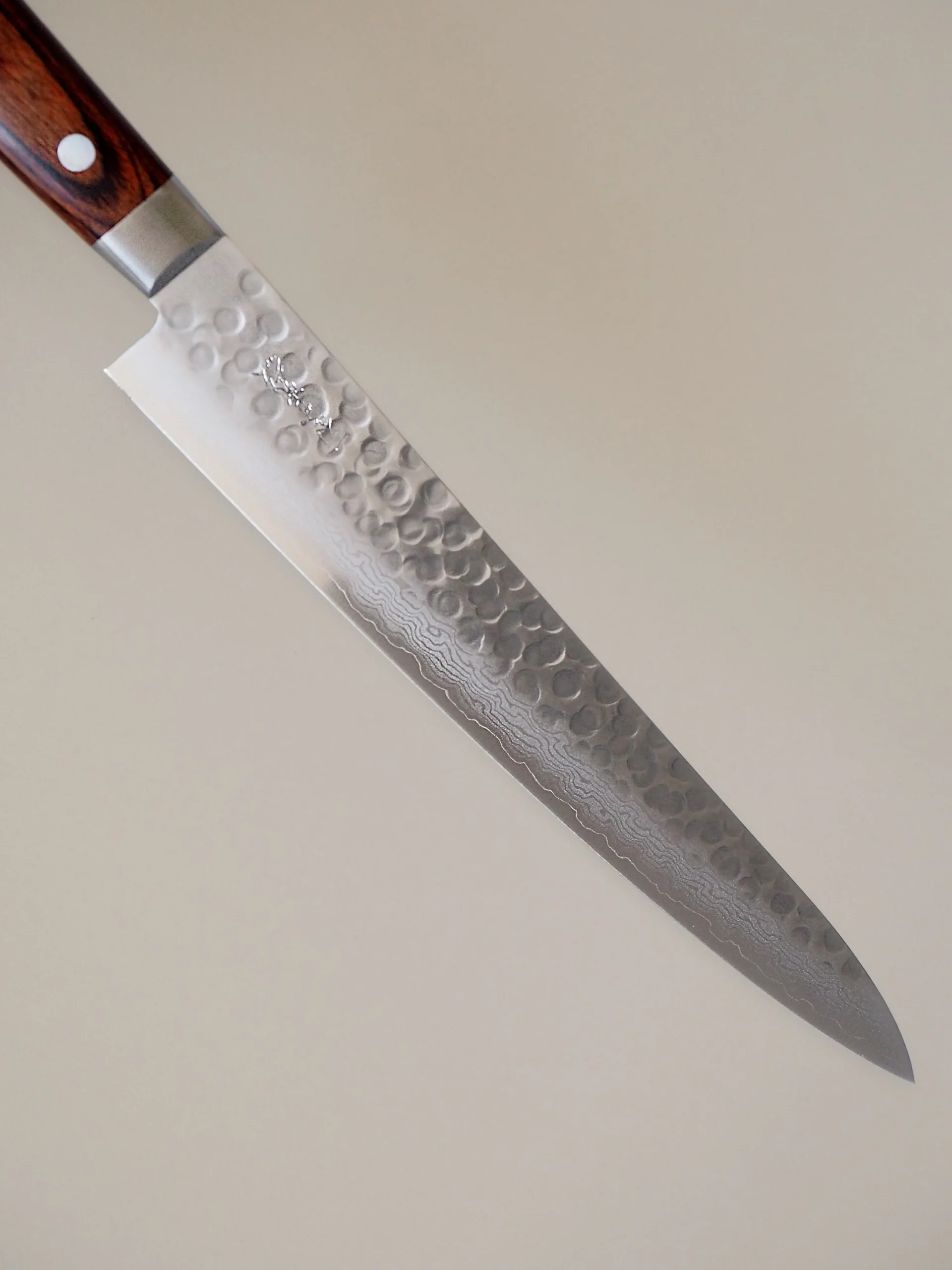 Mahogni Skaft^SERAMIKKU Sujihiki kniv | 24 cm | Mahogni