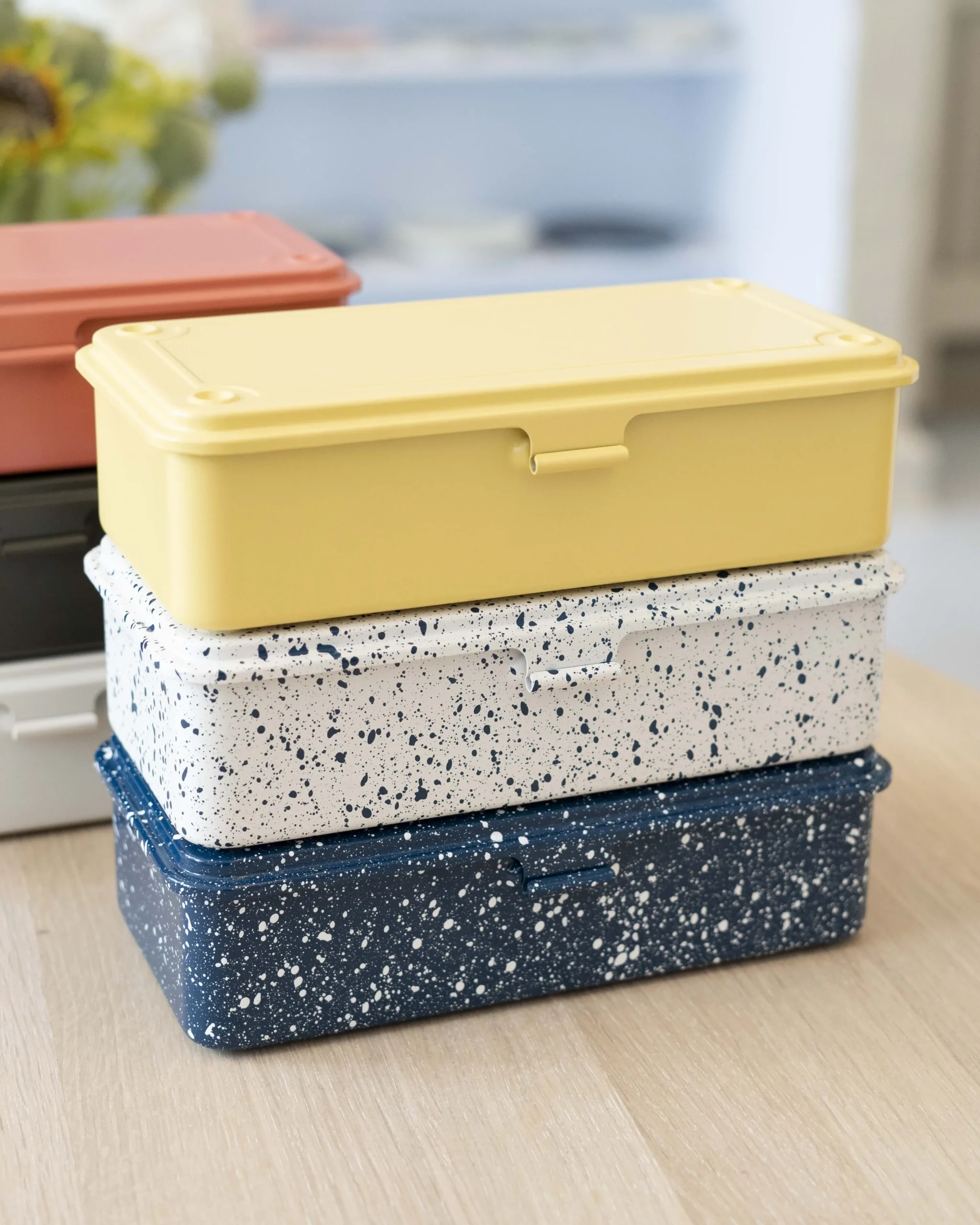 Barselsgave|Toyo Opbevaringskasser^SERAMIKKU TOYO Toolbox T190 (hvid)